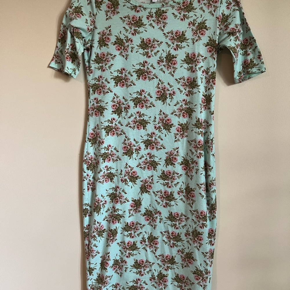 Lularoe Unicorn floral on mint green xs - Picture 7 of 7
